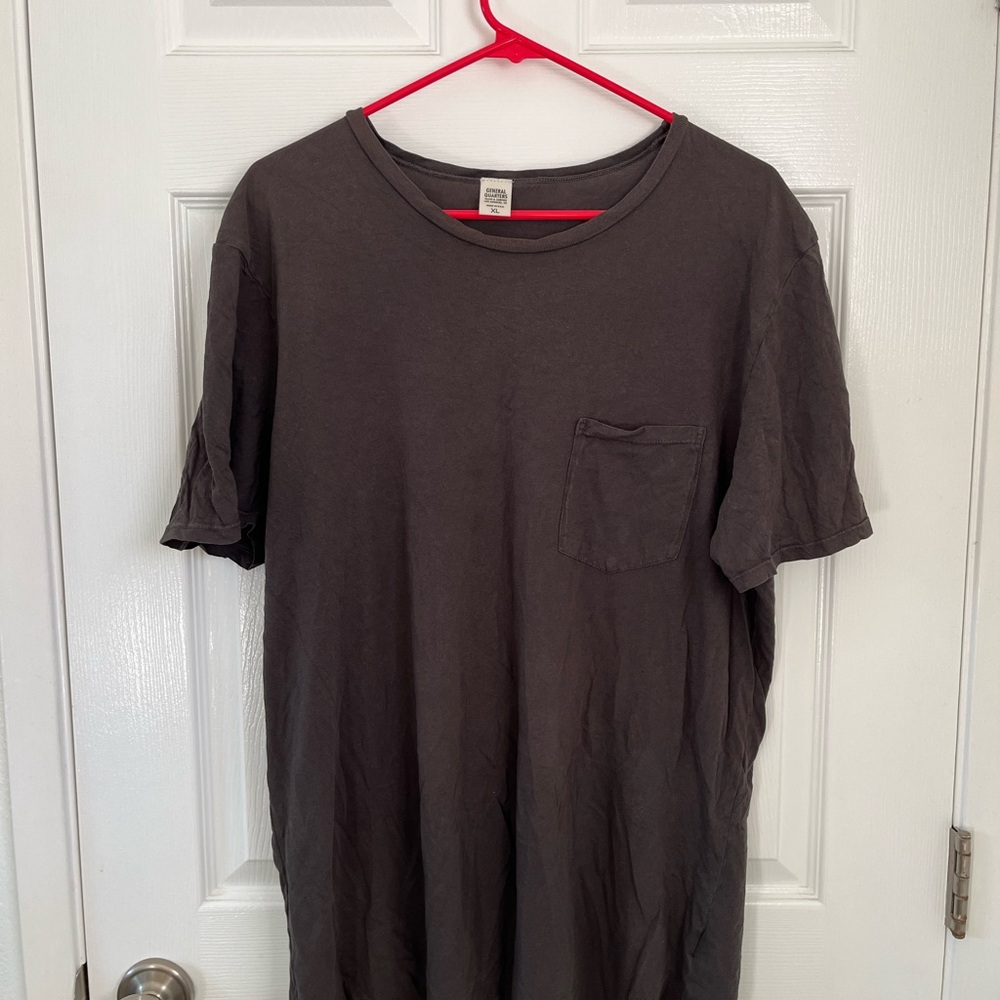 General quarters Men's Gray T-Shirt size XL
